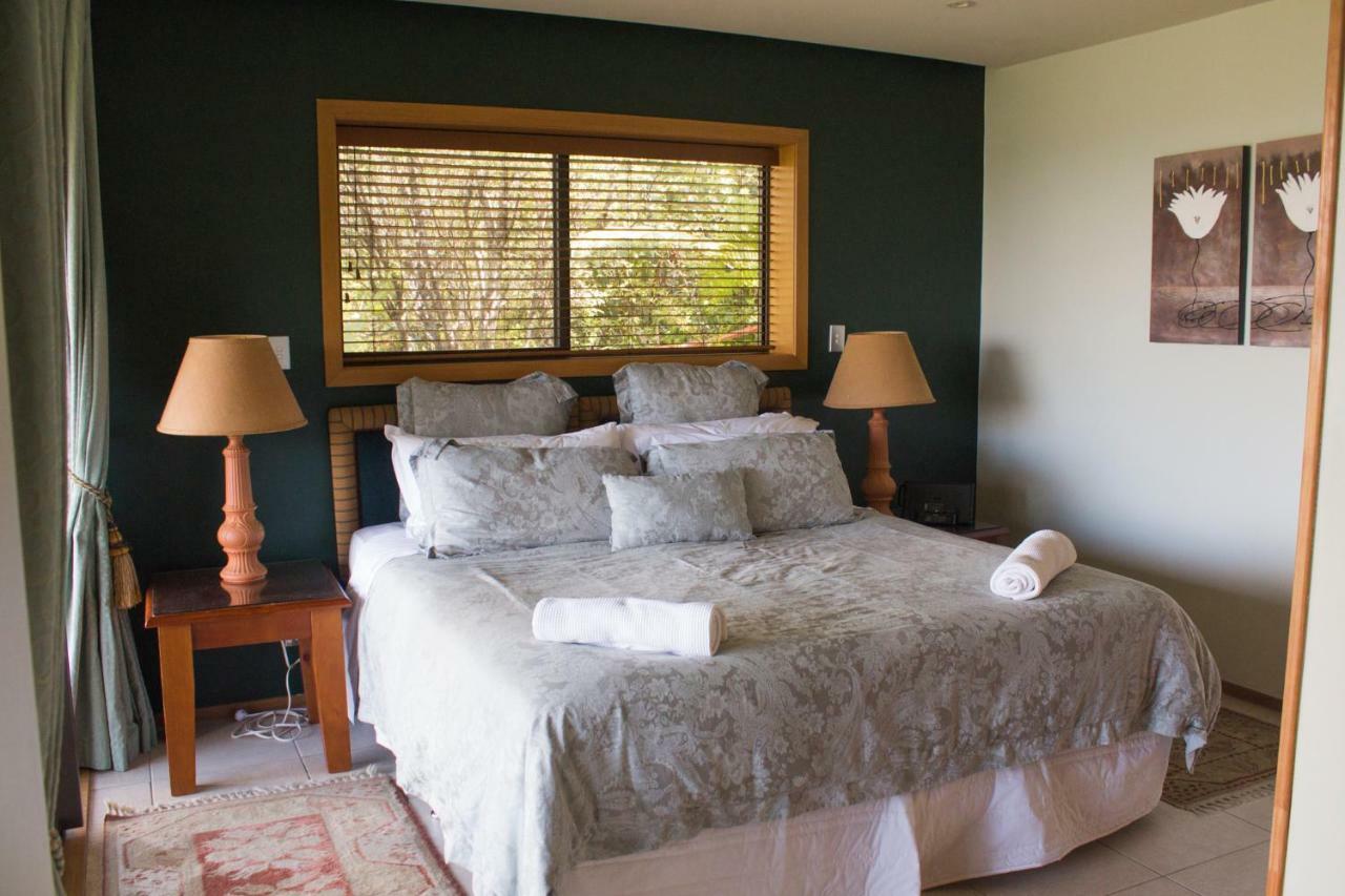 Titore Lodge Russell Extérieur photo